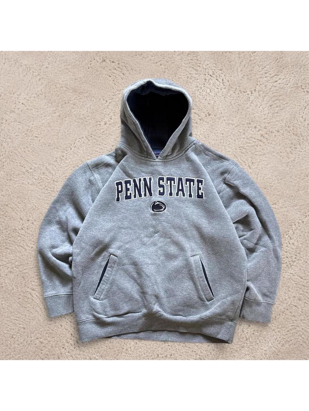 Beautiful super heavyweight 100% cotton vintage 90s Penn State University hoodie